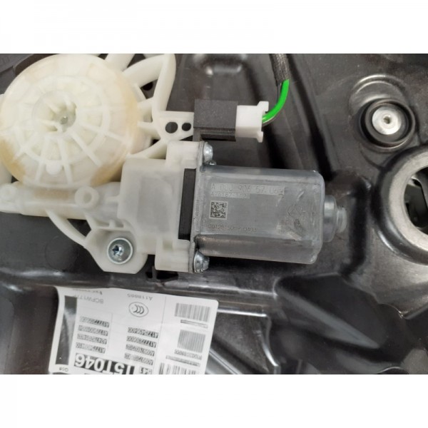 Motor do Elevador Frente Direito – MERCEDES-BENZ A-CLASS (W177)