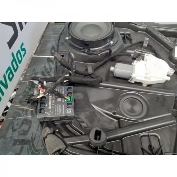 Motor do Elevador da Frente Esquerda – MERCEDES-BENZ GLE COUPE (C292)