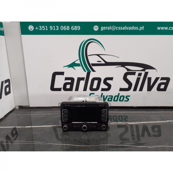 Kit de Rádio – VOLKSWAGEN GOLF VI (5K1)