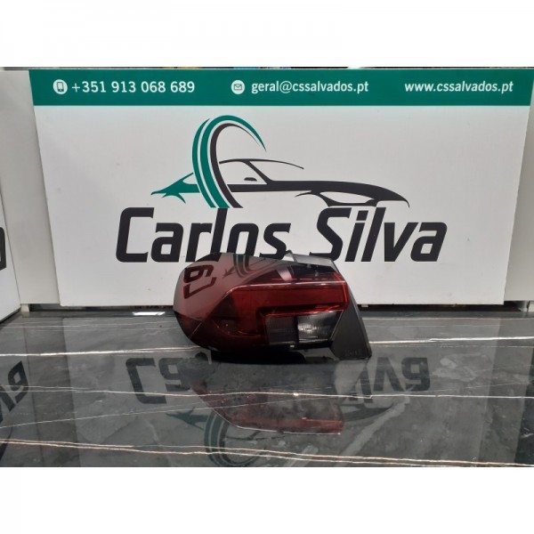 Farolim Trás Esquerdo – OPEL CORSA F