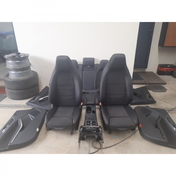 Conjunto de Bancos – MERCEDES-BENZ GLA-CLASS (X156)