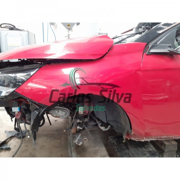 Guarda Lamas Esquerdo – OPEL CORSA F