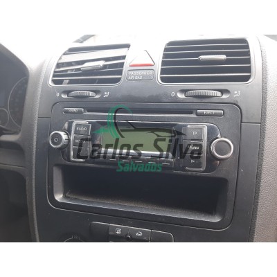 Kit de Rádio – VOLKSWAGEN GOLF V VARIANT (1K5)