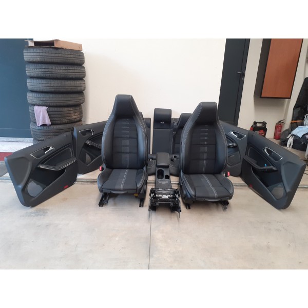 Conjunto de Bancos – MERCEDES-BENZ GLA-CLASS (X156)