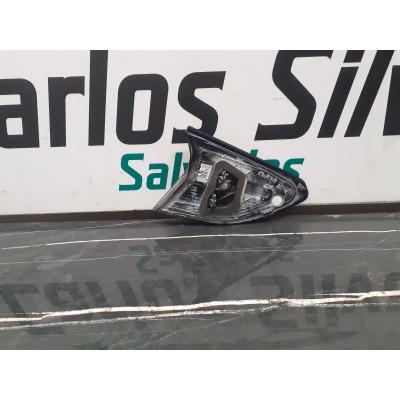 Farolim da Mala Direito – OPEL CORSA F