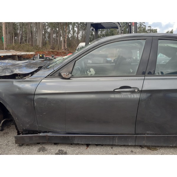Porta Frente Esquerda – BMW 3 (F30, F80)