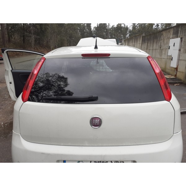 Tampa da Mala – FIAT GRANDE PUNTO (199_)