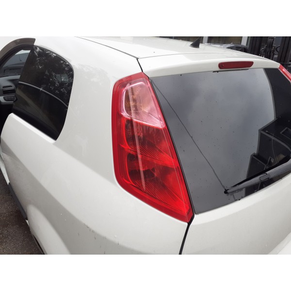 Farolim Trás Esquerdo – FIAT GRANDE PUNTO (199_)