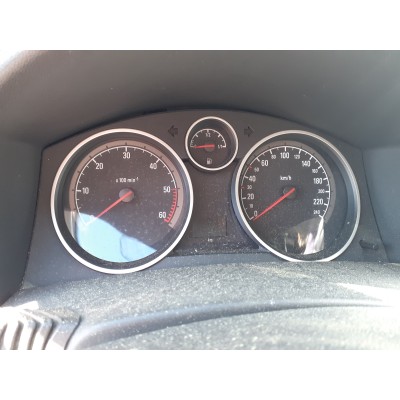 Quadrante – OPEL ASTRA H (A04)