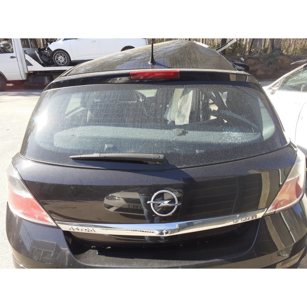Tampa de Mala – OPEL ASTRA H (A04)