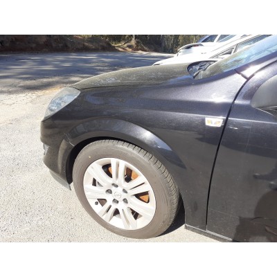 Guarda Lamas Esquerdo – OPEL ASTRA H (A04)