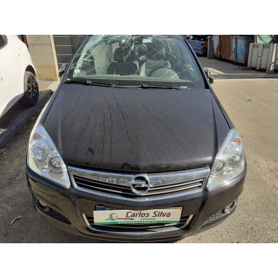 Capot – OPEL ASTRA H (A04) Capot – OPEL ASTRA H (A04)