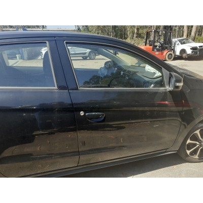 Porta Frente Direita – MITSUBISHI SPACE STAR HATCHBACK (A0_A) Porta Frente Direita – MITSUBISHI SPACE STAR HATCHBACK (A0_A)