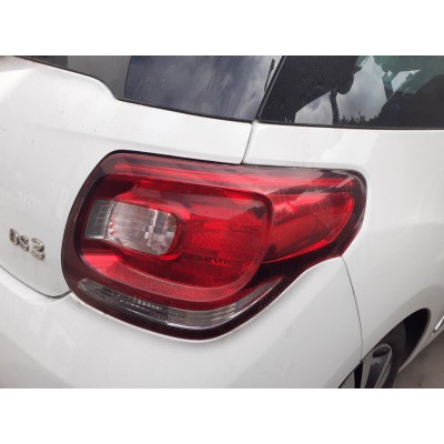 Farolim Trás Direito – DS 3