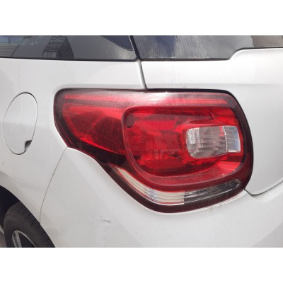 Farolim Trás Esquerdo – DS 3