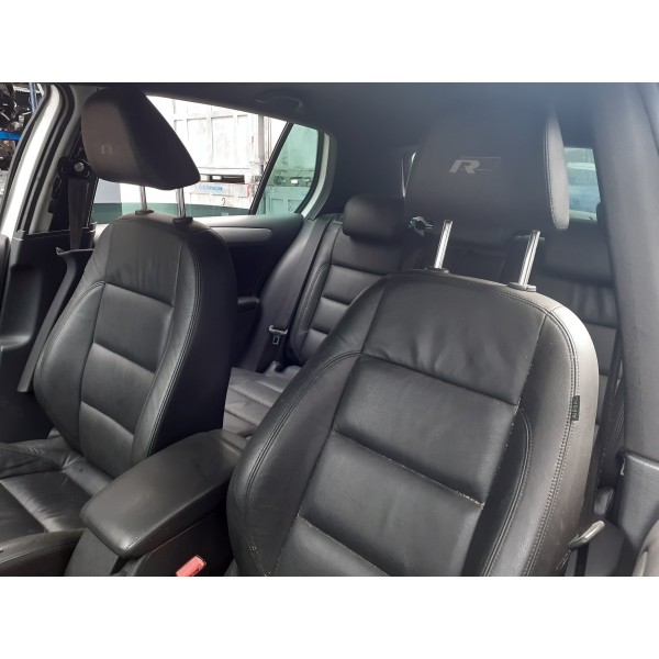 Conjunto de Bancos – VOLKSWAGEN GOLF VI (5K1)