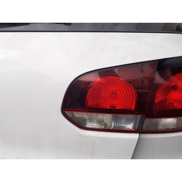 Farolim da Mala Direito – VOLKSWAGEN GOLF VI (5K1)