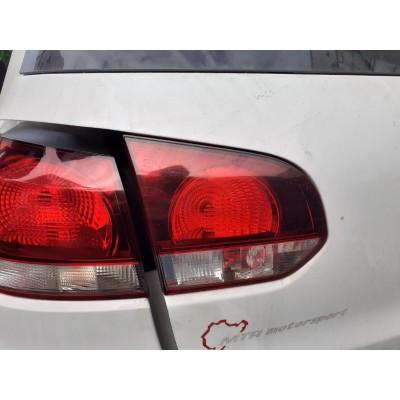 Farolim da Mala Esquerdo – VOLKSWAGEN GOLF VI (5K1)
