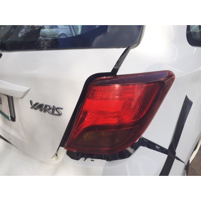 Farolim Trás Direito – TOYOTA YARIS (_P13_)