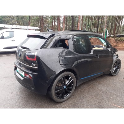 BMW i3 (I01) - SALVADO
