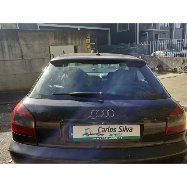 Tampa da Mala – AUDI A3 (8L1)