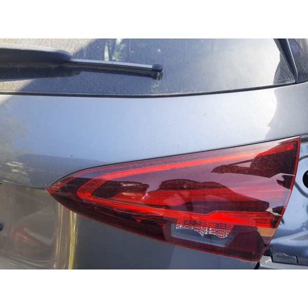 Farolim da Mala Direito – MERCEDES-BENZ A-CLASS (W177)