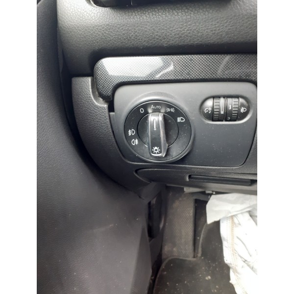 Interruptor de Luzes – VOLKSWAGEN GOLF VI (5K1)