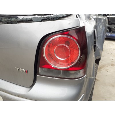 Farolim Trás Direito – VOLKSWAGEN POLO (9N_)