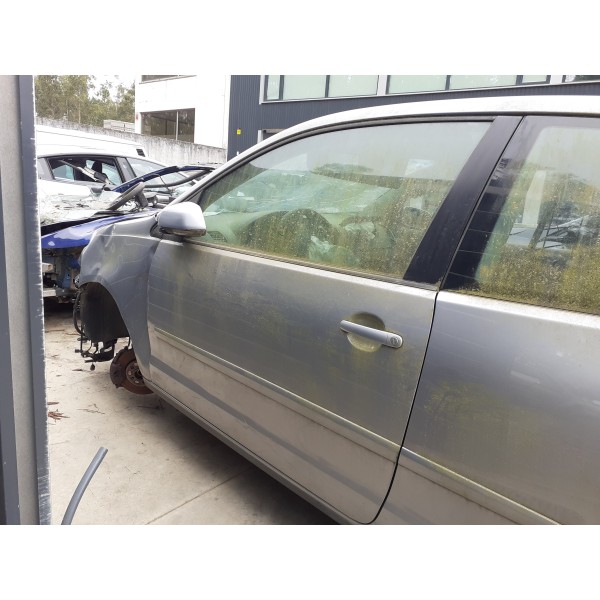 Porta Frente Esquerda – VOLKSWAGEN POLO (9N_)