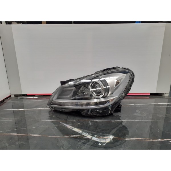 Ótica Esquerda – MERCEDES-BENZ C-CLASS (W204)