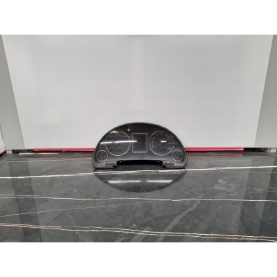 Quadrante – AUDI A4 (8E2, B6)