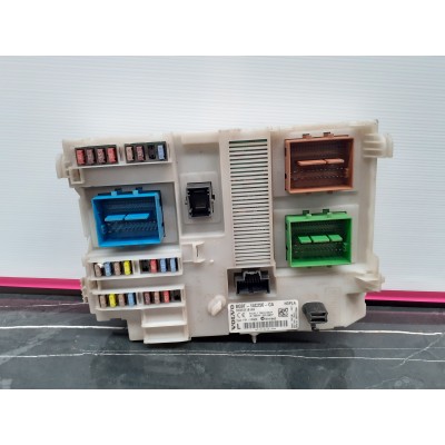 Caixa dos Fusíveis – VOLVO V60 I (155. 157)