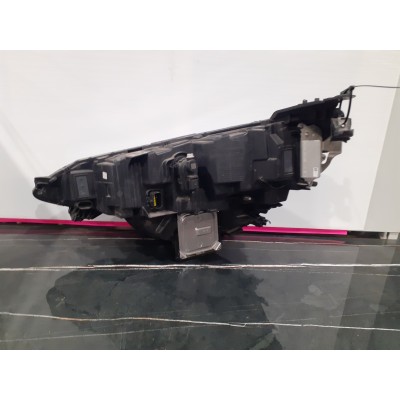 Ótica Direita – RENAULT MEGANE IV HATCHBACK (B9A/M/N_)