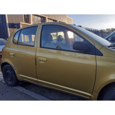 Porta Frente Direita – TOYOTA YARIS (_P1_)