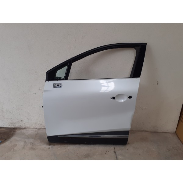 Porta Frente Esquerda – RENAULT CAPTUR II