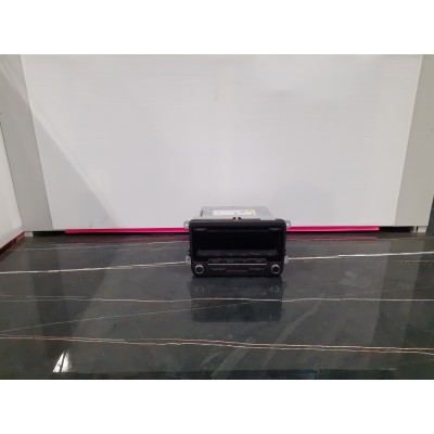 Kit de Rádio – VOLKSWAGEN GOLF VI (5K1)
