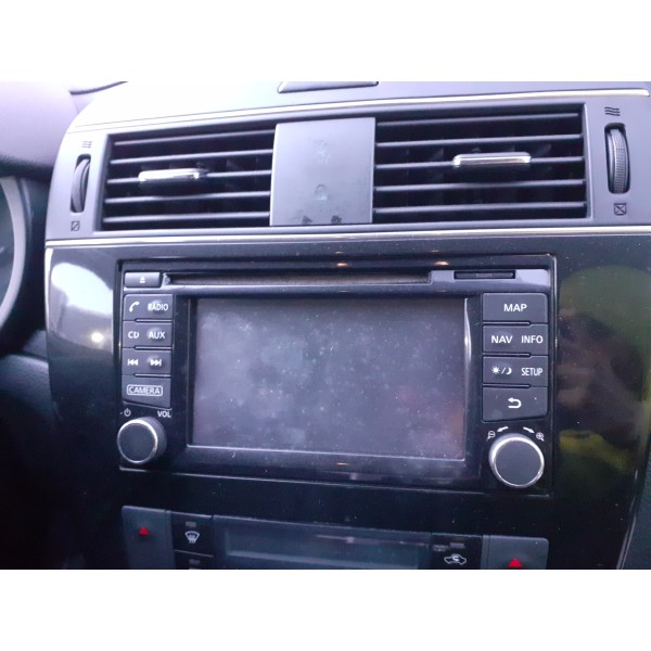 Kit de Rádio – NISSAN PULSAR (C13)