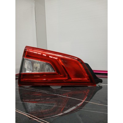 Farolim da Mala Direito – NISSAN QASHQAI II (J11)