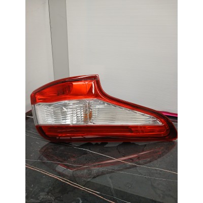 Farolim do Painel Esquerdo – NISSAN QASHQAI II (J11)