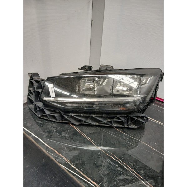 Ótica Esquerda – AUDI Q2 (GA)