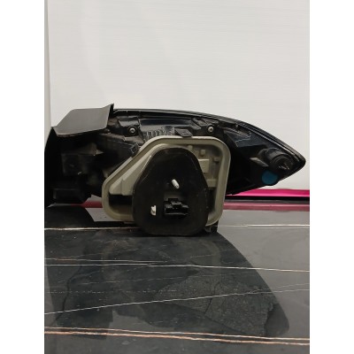 Farolim do Painel Esquerdo – PEUGEOT 208 II
