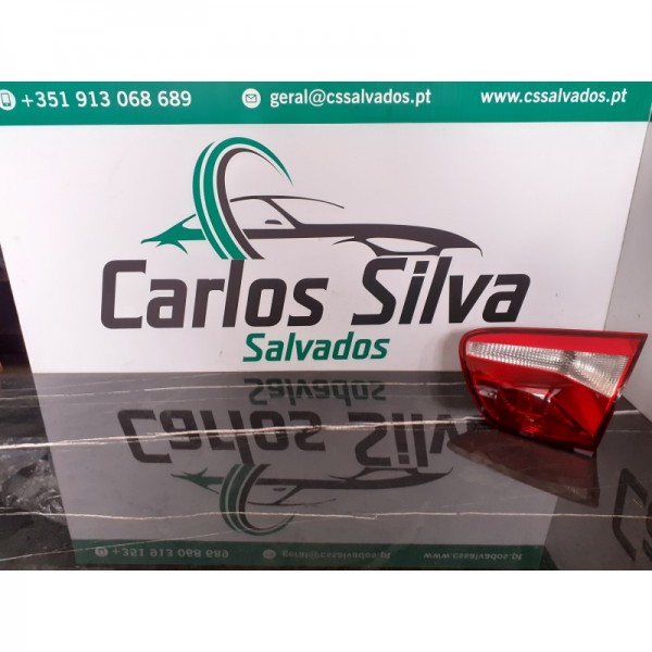 Farolim da mala direito - Seat Ibiza IV ST (6J8,6P8)