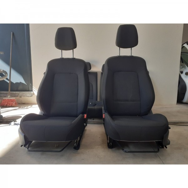 Conjunto de Bancos – HYUNDAI i20 (GB. IB)